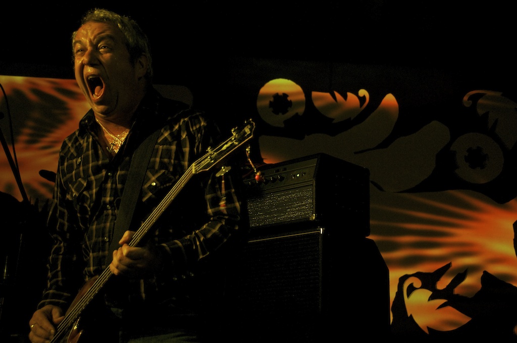 Mike Watt & the Missingmen - 2011-10-21 Supersonic Festival, Birmingham – Greg Neate, www.neatephotos.com