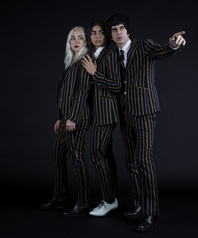 “Minimum rock and roll”: An interview with Ian Svenonius of Chain And The Gang